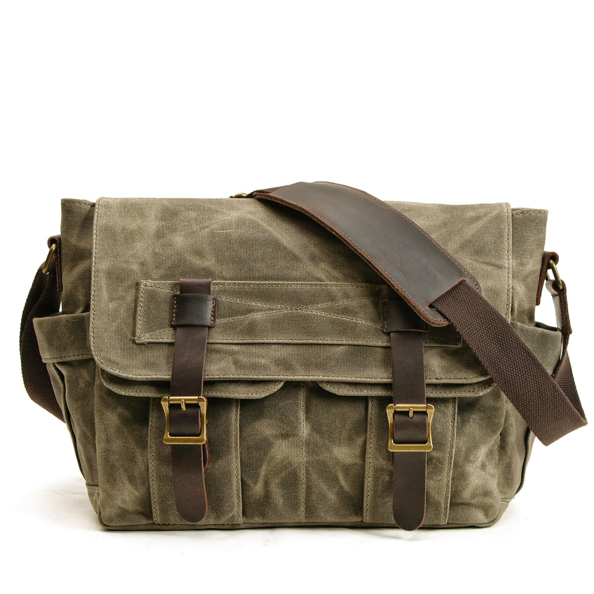 Clipper Waxed Canvas Messenger in green waxed canvas — Khal Gold